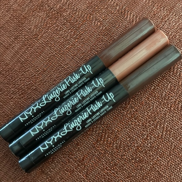 NYX Lipstick Trio - Brown, Nude, Black - Picture 1 of 3